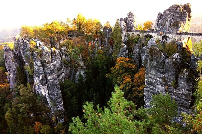 Terezin & Bohemian Switzerland from Prague: Bastei, Narnia & Café - Lunch in the region: why the food break is part of the sightseeing