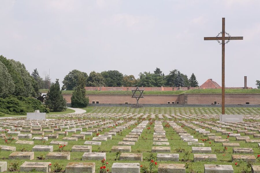 Terezin: Guided Tour of the Concentration Camp and Museum - The 30-Minute Break That You’ll Wish Was Longer