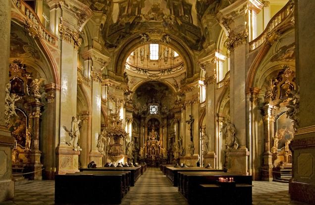 The essentials of Prague - Starting at Powder Tower and Municipal House, where Prague “makes sense”