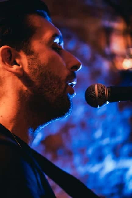 Wednesday Night Live Music with Cocktails - Kontakt Bar in Prague 1: the small venue magic