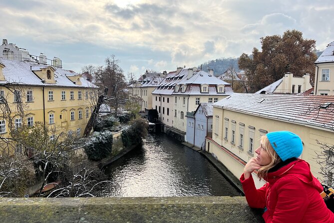Winter Charm of Prague - private tour with PERSONAL PRAGUE GUIDE - Prague Castle: winter views and the President’s office area